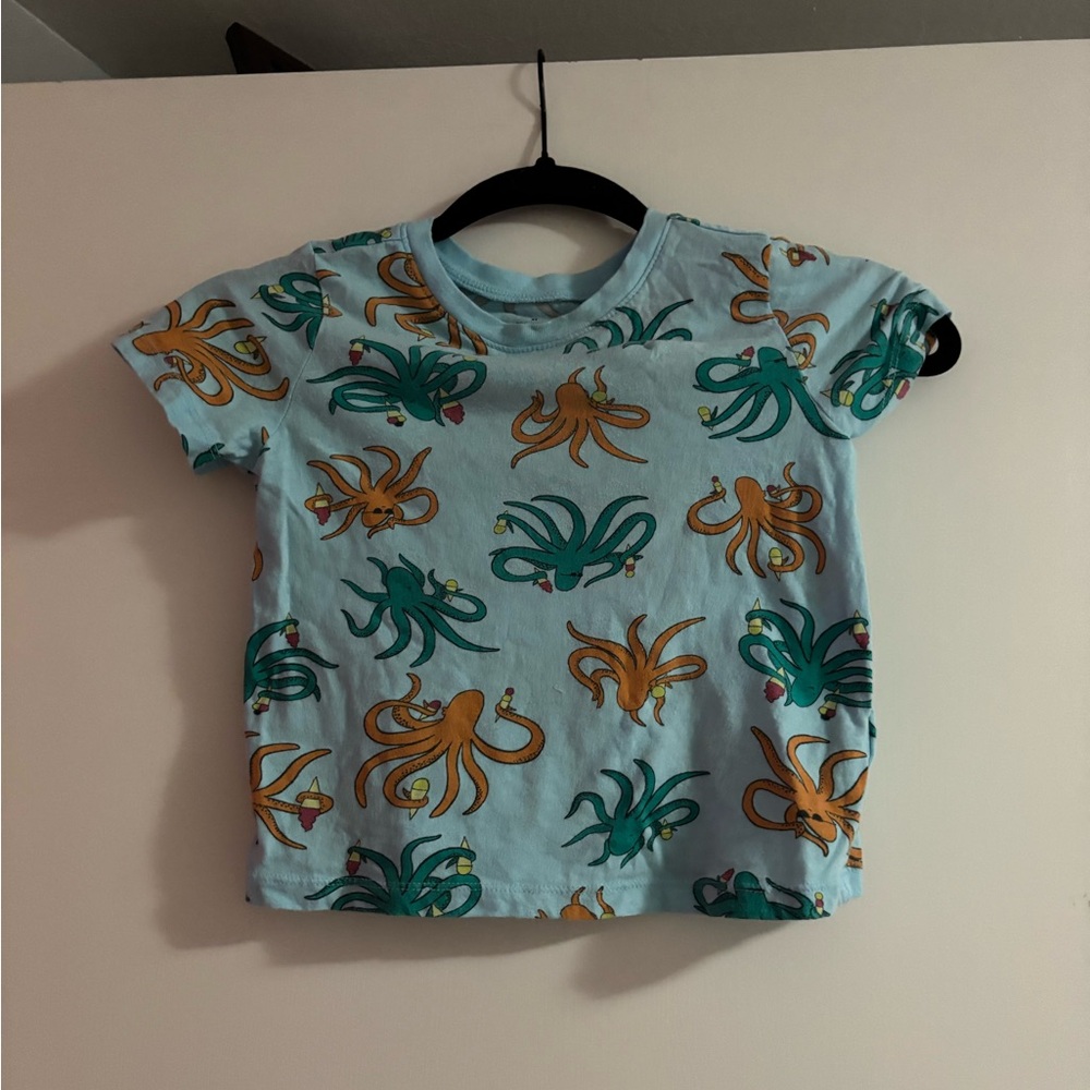 Old Navy Light Blue Tee with Green and Orange Octopus Print